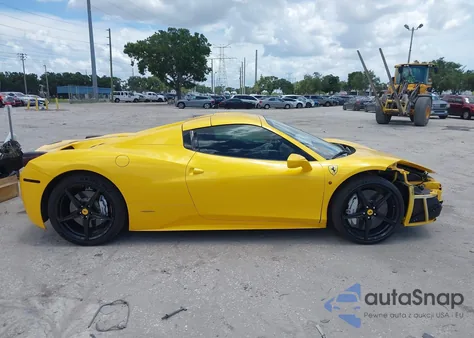 2013 Ferrari 458 Spider из США, поврежденный, VIN ZFF68NHA2D0190694